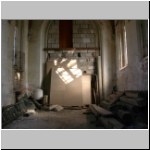 —=< Světlo na oltáři… (hradní kaple) >=—